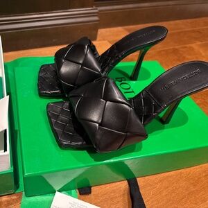 Never worn it. Don’t need it. Impulse buy